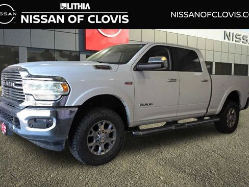 Used 2022 RAM 2500 Laramie AWD/4WD image 1