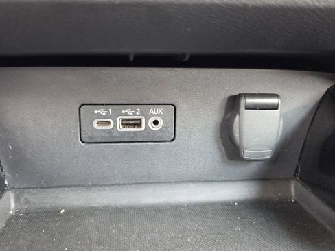 Used 2024 Nissan Altima 2.5 SV image 24