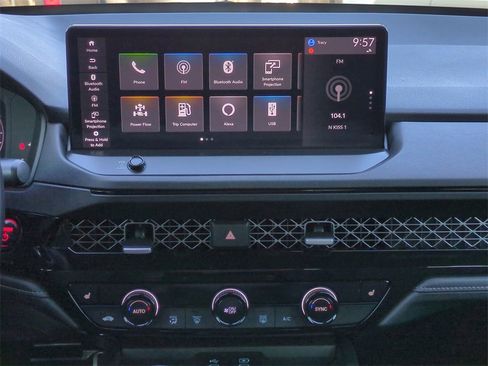 Used 2023 Honda Accord Sport image 18