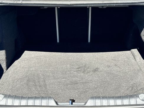 Used 2020 Jaguar XF Prestige image 31