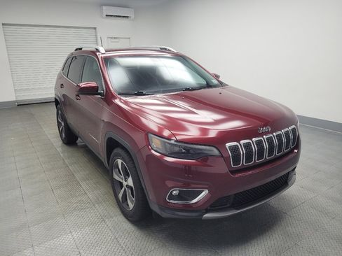 Used 2019 Jeep Cherokee Limited image 13