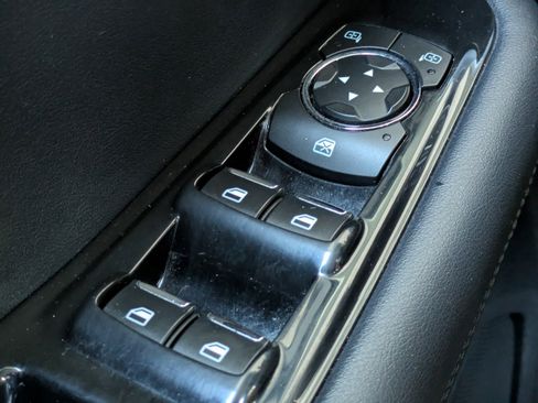 Used 2019 Ford Edge SEL w/ Equipment Group 201A FWD image 23