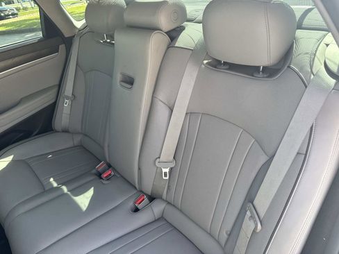 Used 2018 Genesis G80 3.8 w/ Option Group 03 RWD image 13