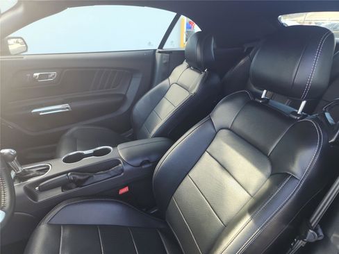 Certified 2020 Ford Mustang Premium image 17