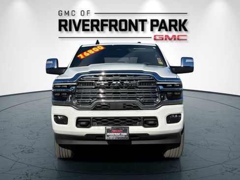 Used 2025 RAM 2500 Laramie image 8
