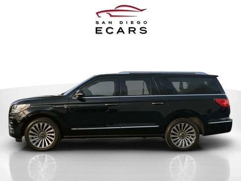 Used 2020 Lincoln Navigator L Reserve w/ Equipment Group 208A Reserve image 8
