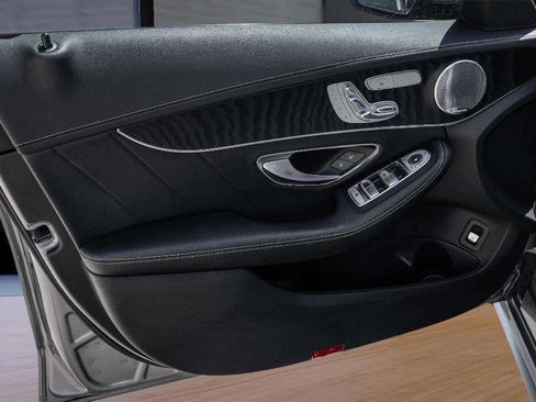 Used 2016 Mercedes-Benz C 300 4MATIC Sedan image 22