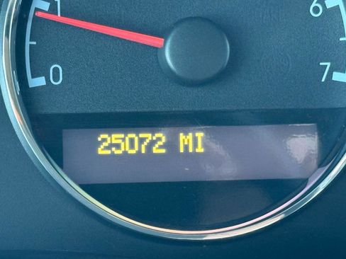 Used 2008 Chevrolet Uplander image 12