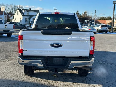 Used 2018 Ford F250 XLT w/ XLT Value Package image 14