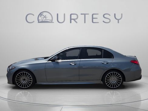 Used 2024 Mercedes-Benz C 300 Sedan image 2