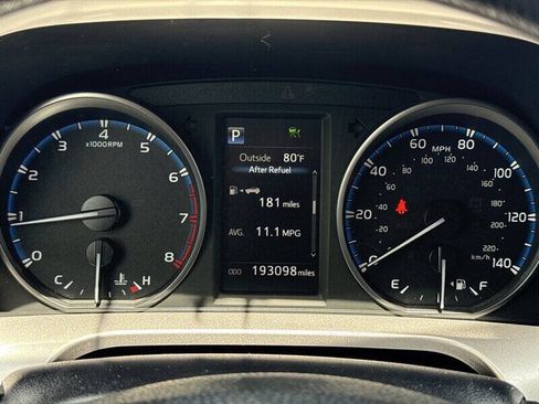 Used 2017 Toyota RAV4 LE w/ All Weather Liner Package FWD image 25