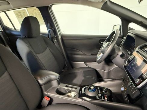 Used 2021 Nissan Leaf SV image 51