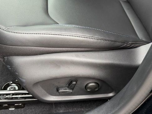 New 2026 Jeep Compass Limited image 14