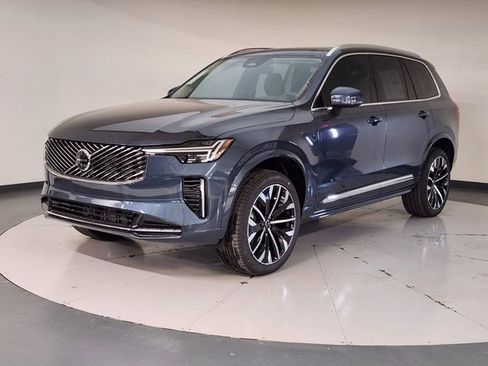 New 2026 Volvo XC90 B5 Plus AWD/4WD image 1
