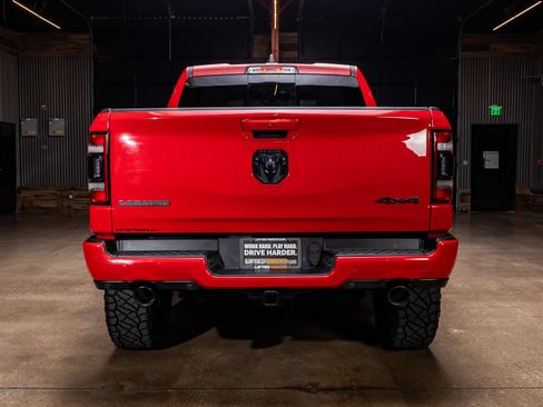 Used 2021 RAM 1500 Laramie AWD/4WD image 7