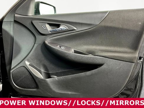 Used 2022 Chevrolet Malibu LS FWD image 25
