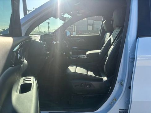 New 2026 Chevrolet Traverse High Country w/ LPO, Floor Liner Package FWD image 11