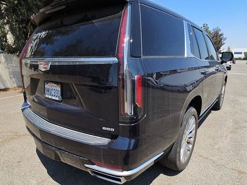 Used 2023 Cadillac Escalade Premium Luxury w/ Performance Package AWD/4WD image 9