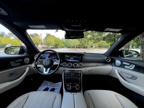 Used 2020 Mercedes-Benz E 350 4MATIC Sedan image 30