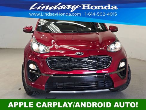 Used 2020 Kia Sportage S image 2