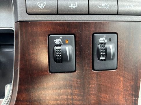 Used 2010 Toyota Venza AWD image 34