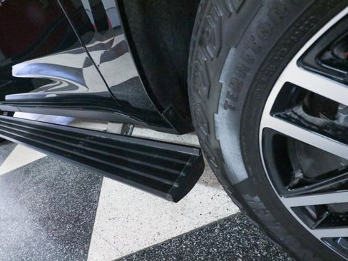 Used 2023 GMC Yukon XL AT4 w/ AT4 Premium Plus Package image 36