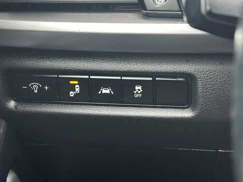 Used 2020 Kia Telluride LX image 32