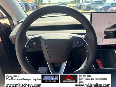 Used 2026 Tesla Model Y Long Range AWD/4WD image 14