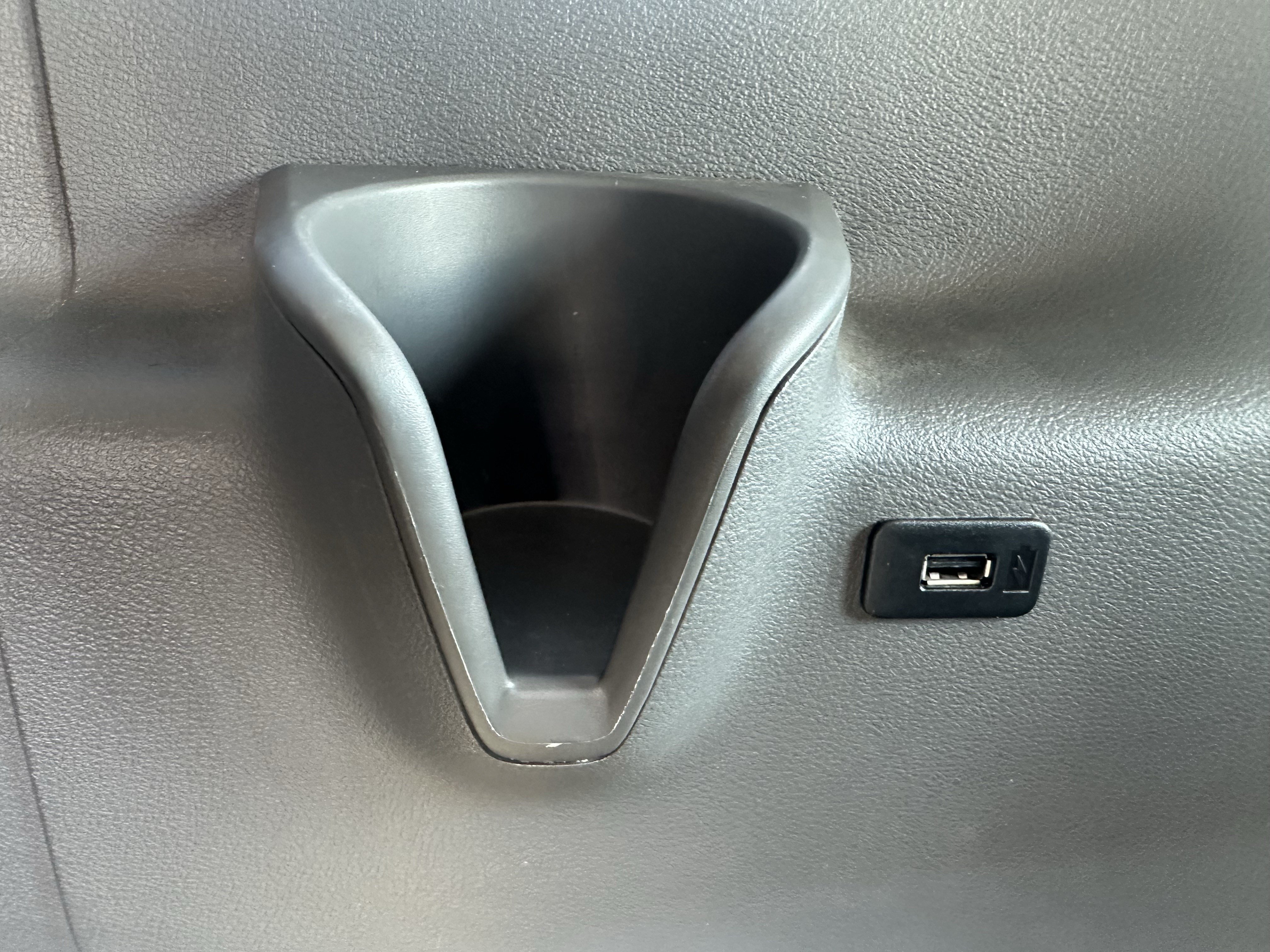 Used 2022 Ford Transit 350 XLT RWD image 16