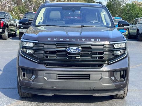 Used 2025 Ford Expedition Active image 20