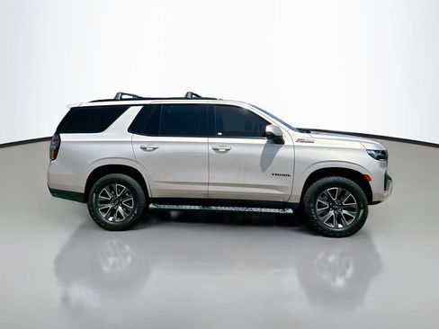 Used 2023 Chevrolet Tahoe Z71 w/ Luxury Package AWD/4WD image 8