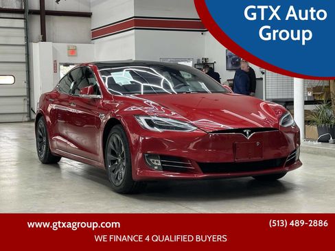 Used 2020 Tesla Model S AWD image 1