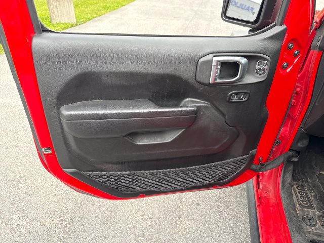 Used 2022 Jeep Wrangler Unlimited Sport AWD/4WD image 23