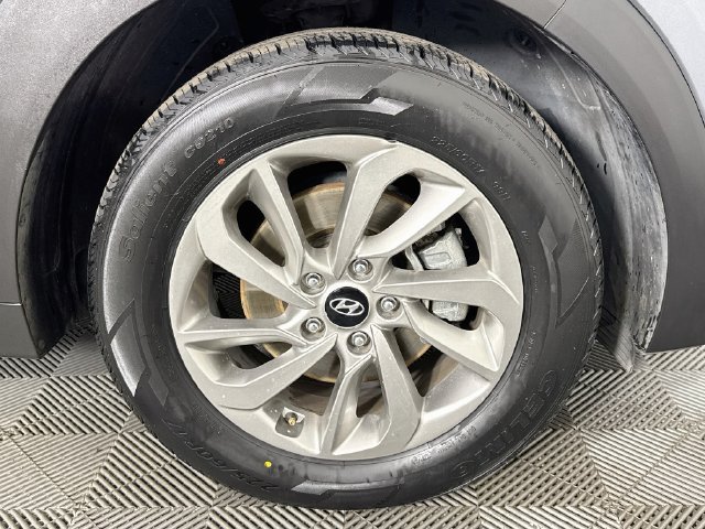 Used 2017 Hyundai Tucson SE w/ SE Popular Package 02 FWD image 28
