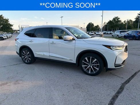 Used 2025 Acura MDX w/ Technology Package AWD/4WD image 4