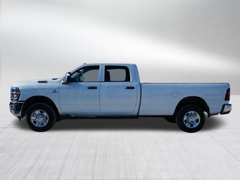 New 2026 RAM 3500 Tradesman AWD/4WD image 4