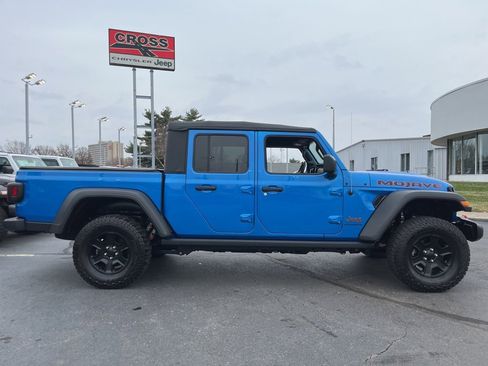 Used 2023 Jeep Gladiator Mojave image 51