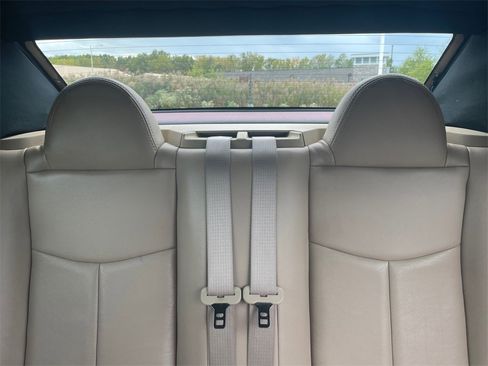 Used 2012 Chrysler 200 Touring image 34