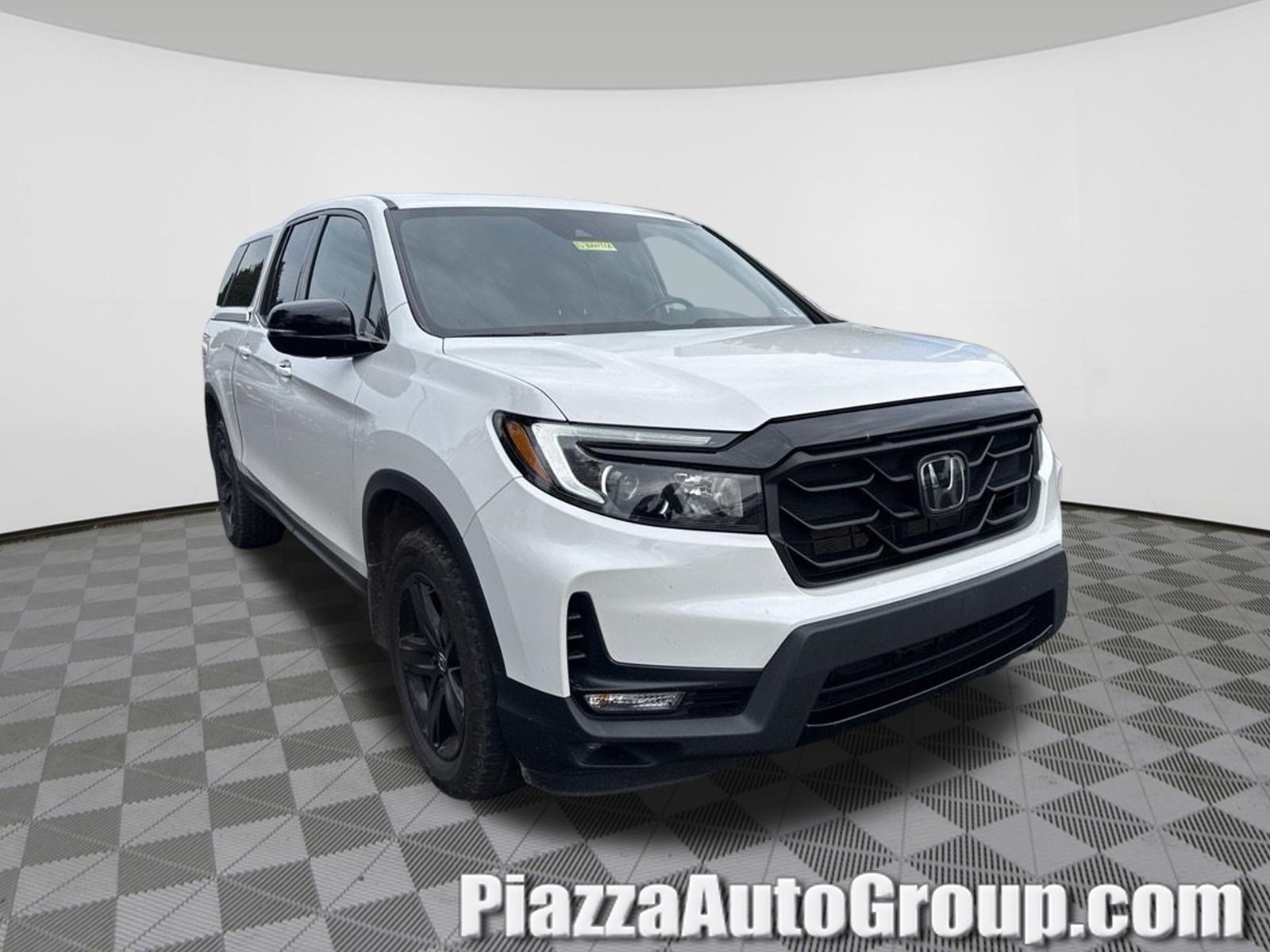 Certified 2021 Honda Ridgeline Black Edition image 1