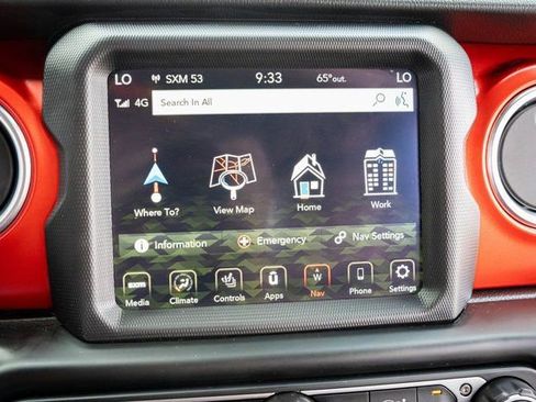 Used 2021 Jeep Wrangler Unlimited Rubicon image 23