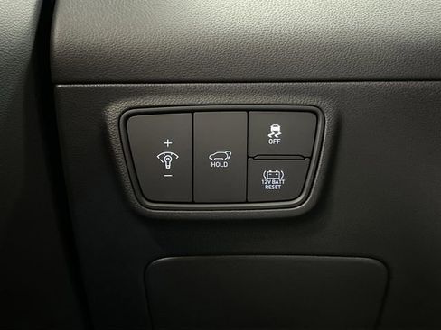 Used 2024 Hyundai Tucson Limited image 26