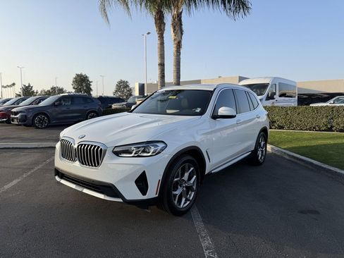 Used 2023 BMW X3 sDrive30i w/ Premium Package image 1