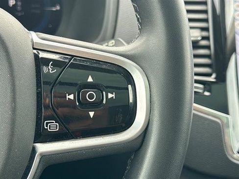 Certified 2023 Volvo XC90 T8 Plus image 29
