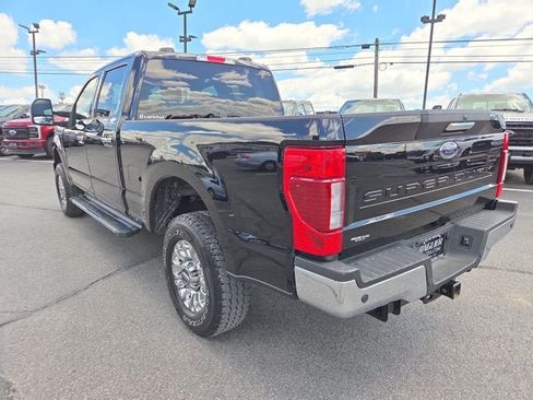 Used 2021 Ford F250 XLT w/ XLT Premium Package AWD/4WD image 4