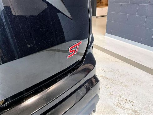 Used 2024 Ford Edge ST image 26