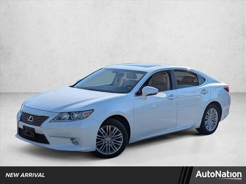 Used 2014 Lexus ES 350 w/ Luxury Package image 1