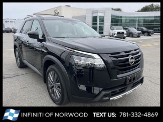 Used 2024 Nissan Pathfinder SL w/ SL Premium Package video 1