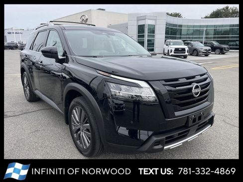Used 2024 Nissan Pathfinder SL w/ SL Premium Package image 1