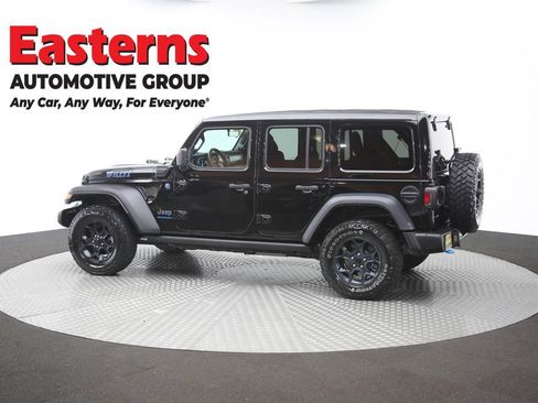 Used 2023 Jeep Wrangler Unlimited w/ Sun & Screen Package AWD/4WD image 62