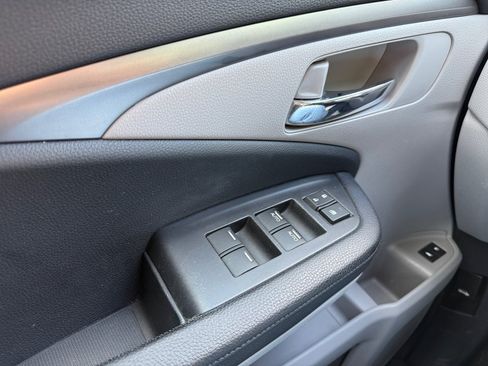 Used 2016 Honda Pilot EX-L image 36